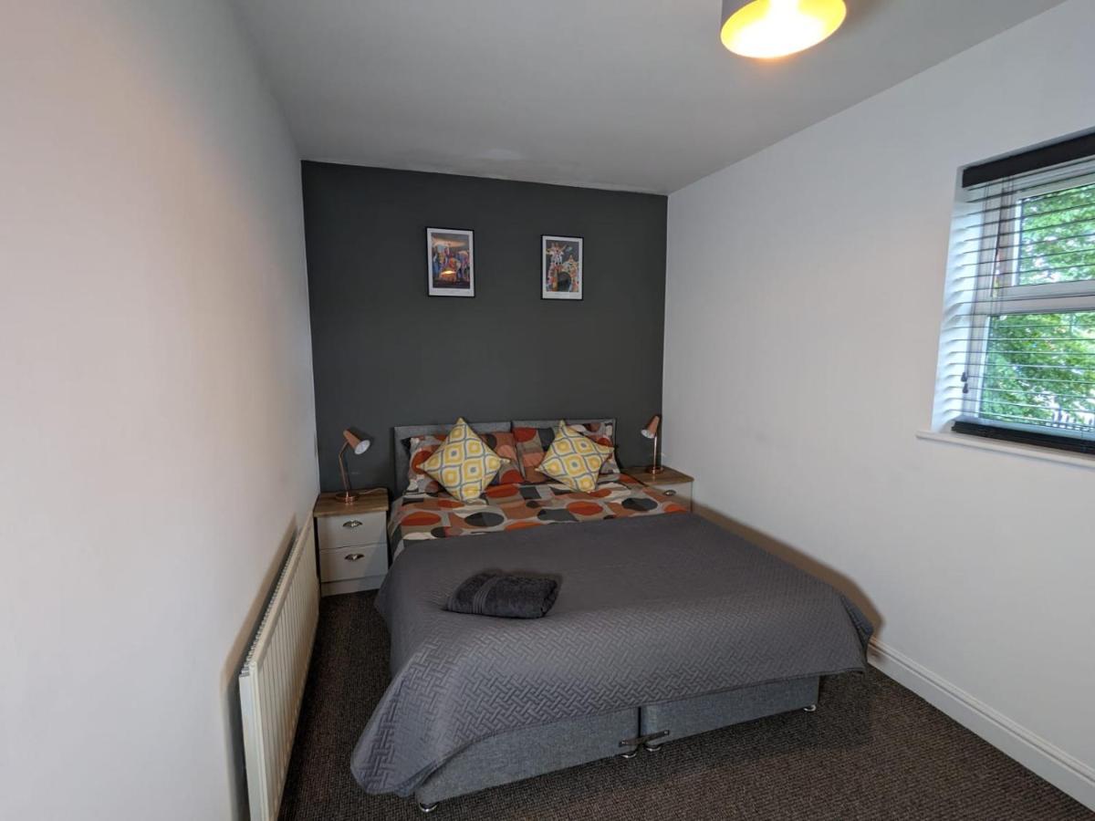 Stylish Modern Apartment, Free Secure Parking Allesley ภายนอก รูปภาพ